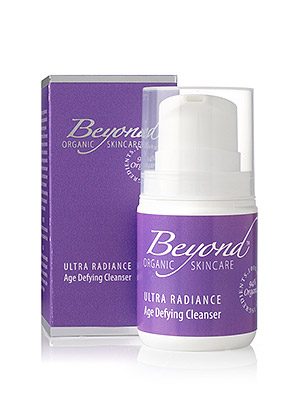 Beyond Organic Skincare -  Odmładzający preparat oczyszczający