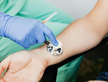 Profilaktyka zdrowotna kobiet. Jakie badania warto wykonać na wiosnę