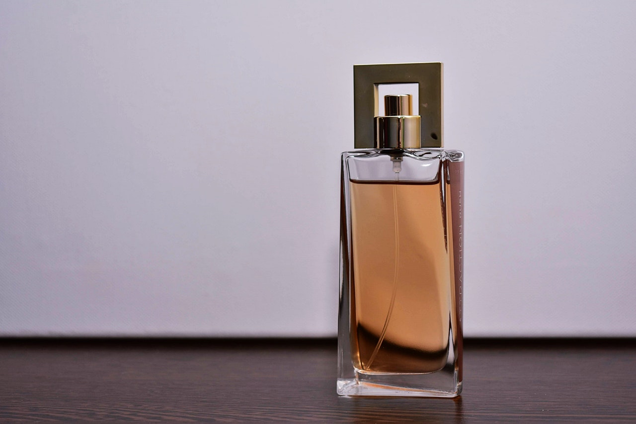 Podróbki perfum – dlaczego należy ich unikać?